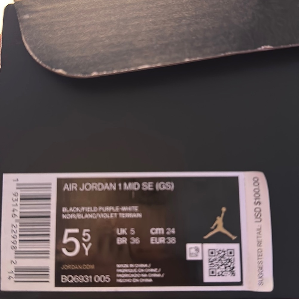 Air Jordan 1 mid